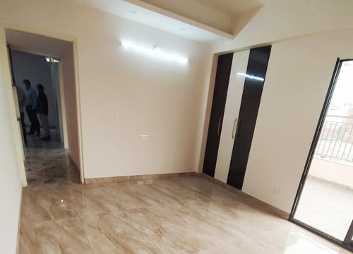 residential flats in gaur city